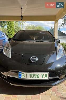 Хэтчбек Nissan Leaf 2014 в Полтаве