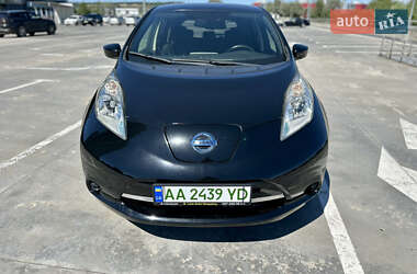 Хэтчбек Nissan Leaf 2016 в Киеве