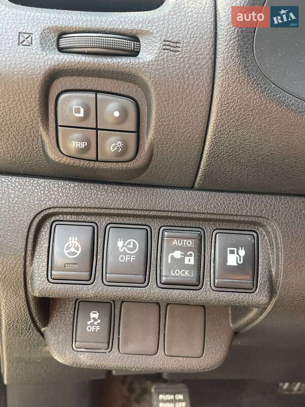 Хэтчбек Nissan Leaf 2014 в Ровно фото 10 Хэтчбек Nissan Leaf 2014 в Ровно