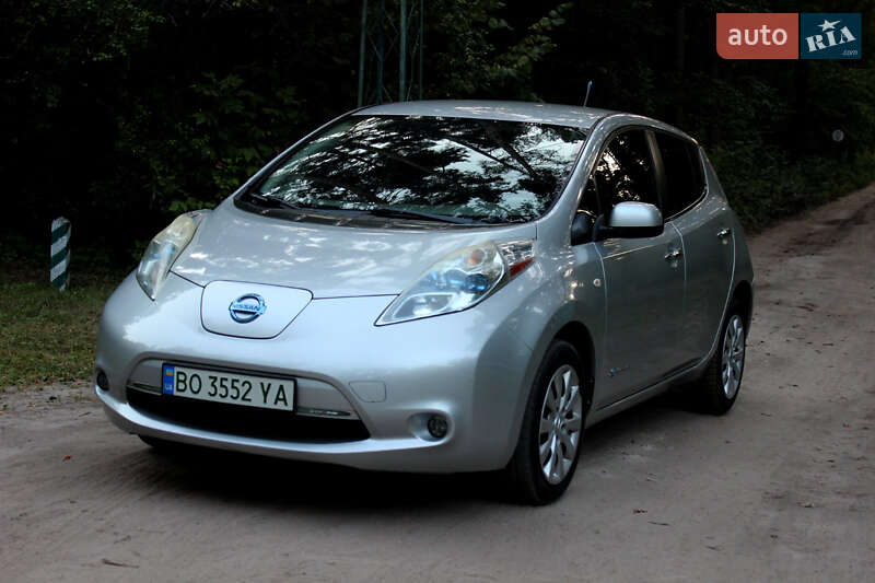 Nissan Leaf 2011