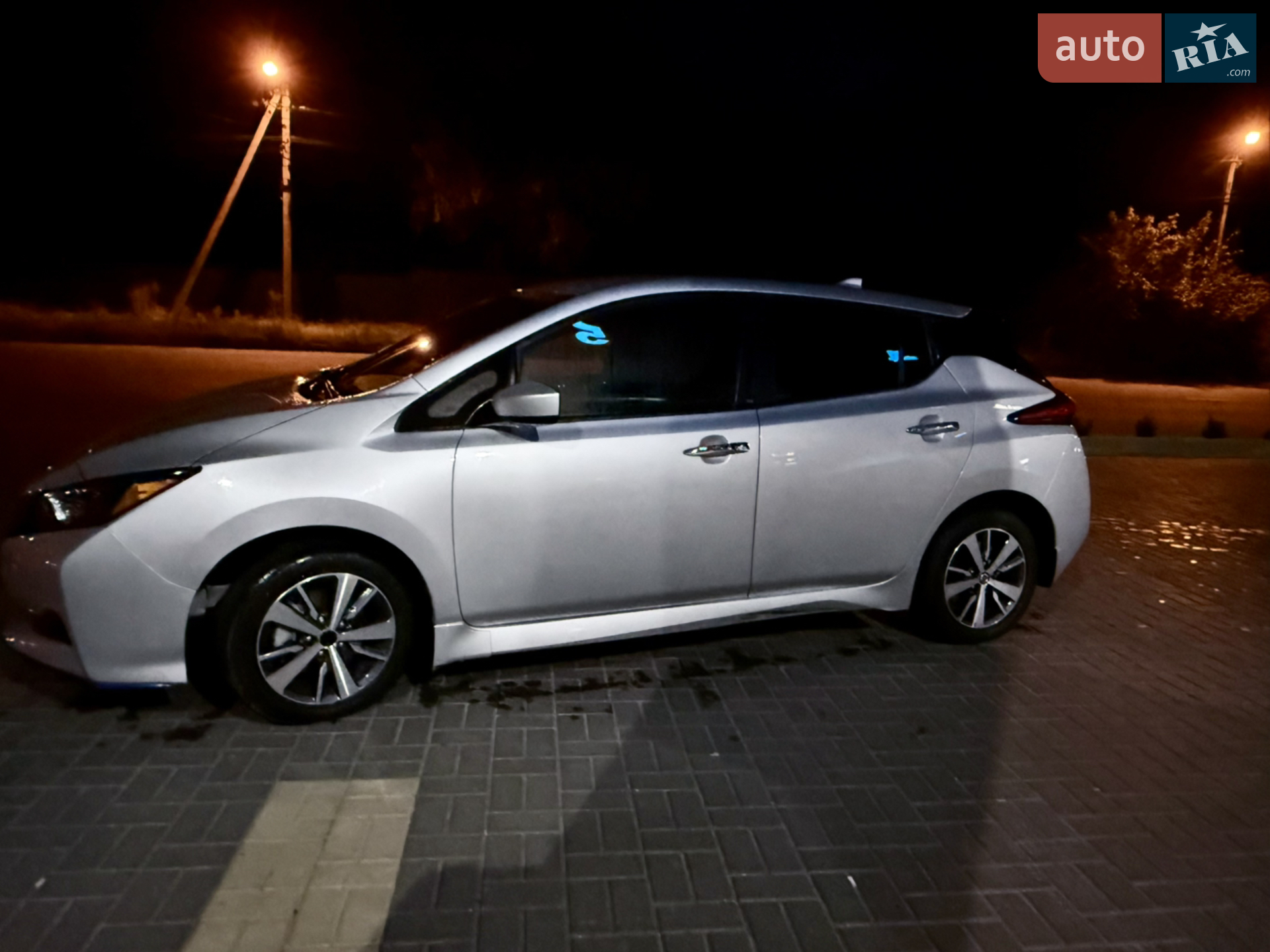 2022 Nissan Leaf - мініатюра 12