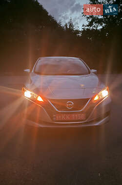 Хетчбек Nissan Leaf 2022 в Полтаві