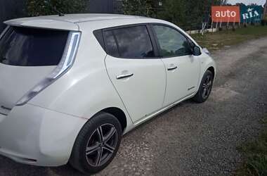 Хэтчбек Nissan Leaf 2011 в Луцке