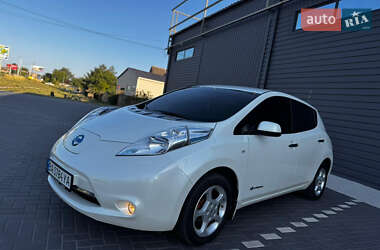 Хетчбек Nissan Leaf 2015 в Кропивницькому