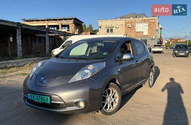 Хэтчбек Nissan Leaf 2014 в Луцке