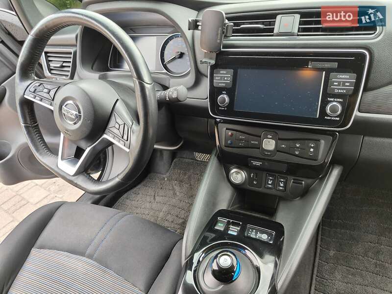 Хэтчбек Nissan Leaf 2018 в Бурштыне фото 11 Хэтчбек Nissan Leaf 2018 в Бурштыне