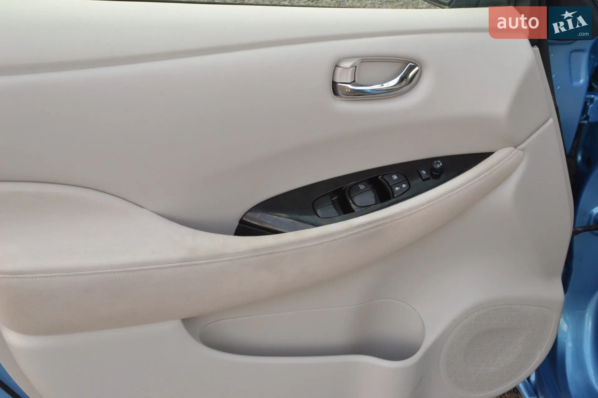 2013 Nissan Leaf - мініатюра 15