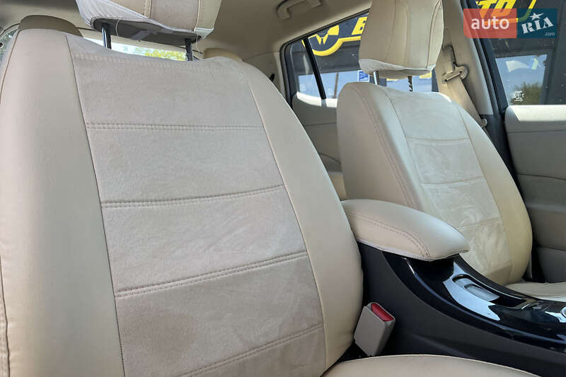 Хэтчбек Nissan Leaf 2011 в Коломые