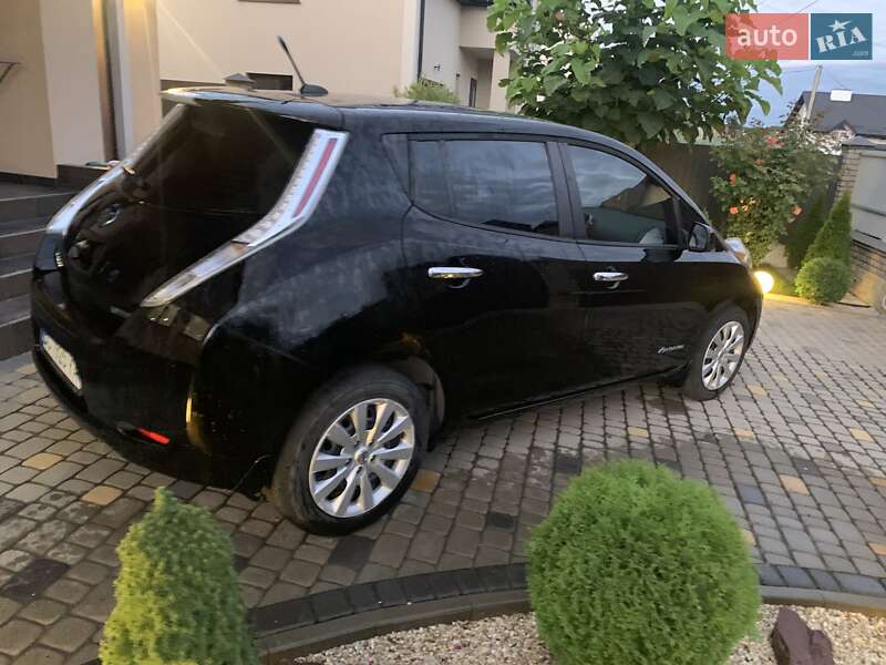 Хэтчбек Nissan Leaf 2013 в Львове фото 5 Хэтчбек Nissan Leaf 2013 в Львове