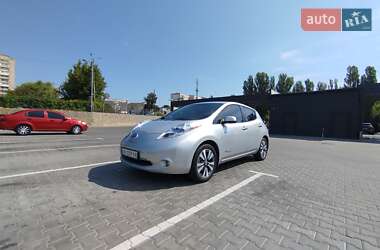 Хетчбек Nissan Leaf 2013 в Вінниці