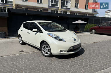 Хетчбек Nissan Leaf 2012 в Хмельницькому