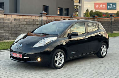 Хэтчбек Nissan Leaf 2015 в Ровно
