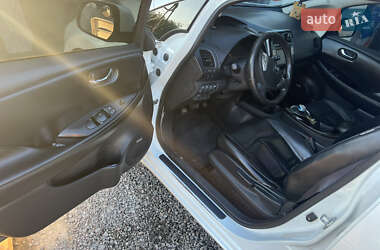 Хэтчбек Nissan Leaf 2014 в Днепре
