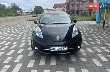 Хэтчбек Nissan Leaf 2012 в Тячеве