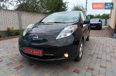 Хетчбек Nissan Leaf 2012 в Івано-Франківську