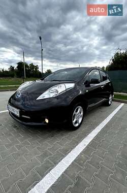 Хэтчбек Nissan Leaf 2014 в Виннице