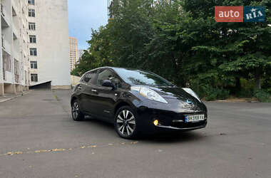 Хэтчбек Nissan Leaf 2016 в Одессе