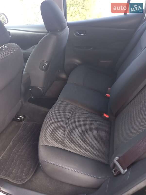 Хэтчбек Nissan Leaf 2013 в Ровно фото 6 Хэтчбек Nissan Leaf 2013 в Ровно