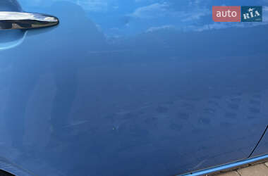 Хэтчбек Nissan Leaf 2014 в Киеве
