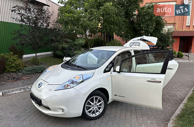 Хетчбек Nissan Leaf 2012 в Луцьку