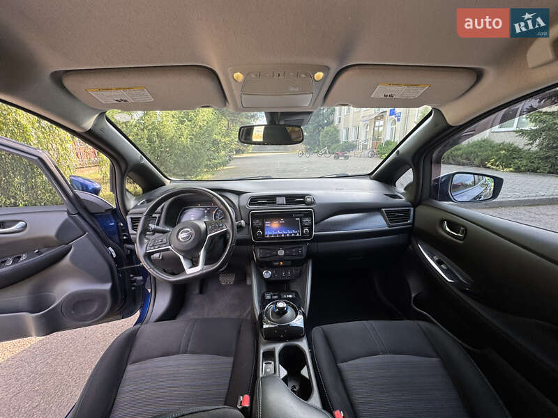 Хэтчбек Nissan Leaf 2018 в Ивано-Франковске