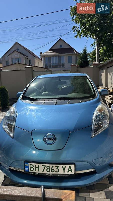 Хэтчбек Nissan Leaf 2012 в Одессе фото 3 Хэтчбек Nissan Leaf 2012 в Одессе