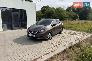 Хэтчбек Nissan Leaf 2018 в Виннице