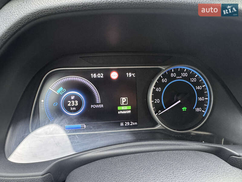 Хетчбек Nissan Leaf 2018 в Жмеринці