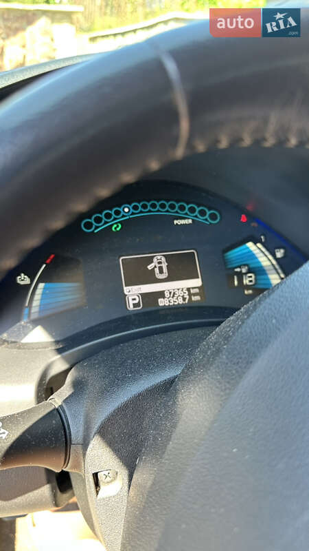 Хэтчбек Nissan Leaf 2014 в Львове фото 5 Хэтчбек Nissan Leaf 2014 в Львове