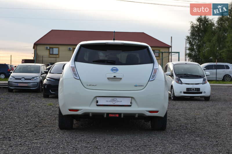 Хэтчбек Nissan Leaf 2012 в Луцке