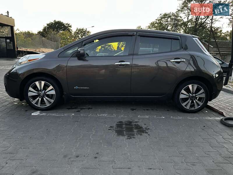 Хэтчбек Nissan Leaf 2016 в Одессе фото 7 Хэтчбек Nissan Leaf 2016 в Одессе