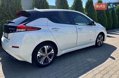 Хэтчбек Nissan Leaf 2019 в Львове
