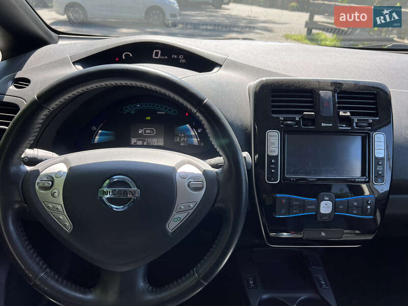 Хетчбек Nissan Leaf 2016 в Львові