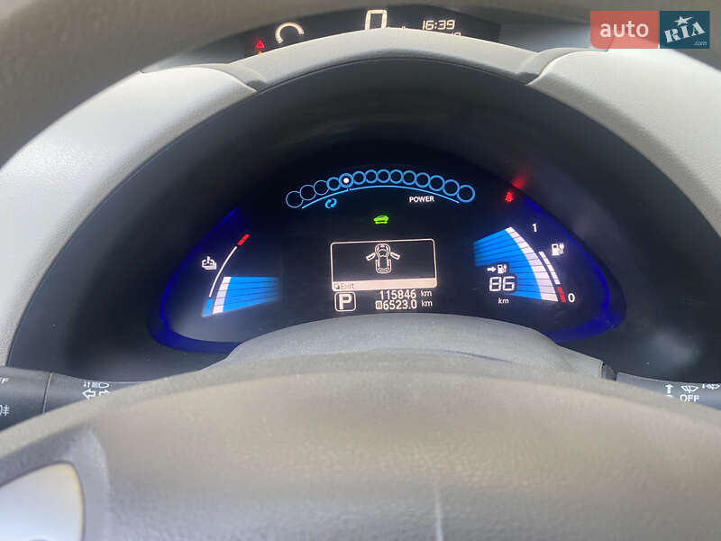 Хетчбек Nissan Leaf 2012 в Виноградові