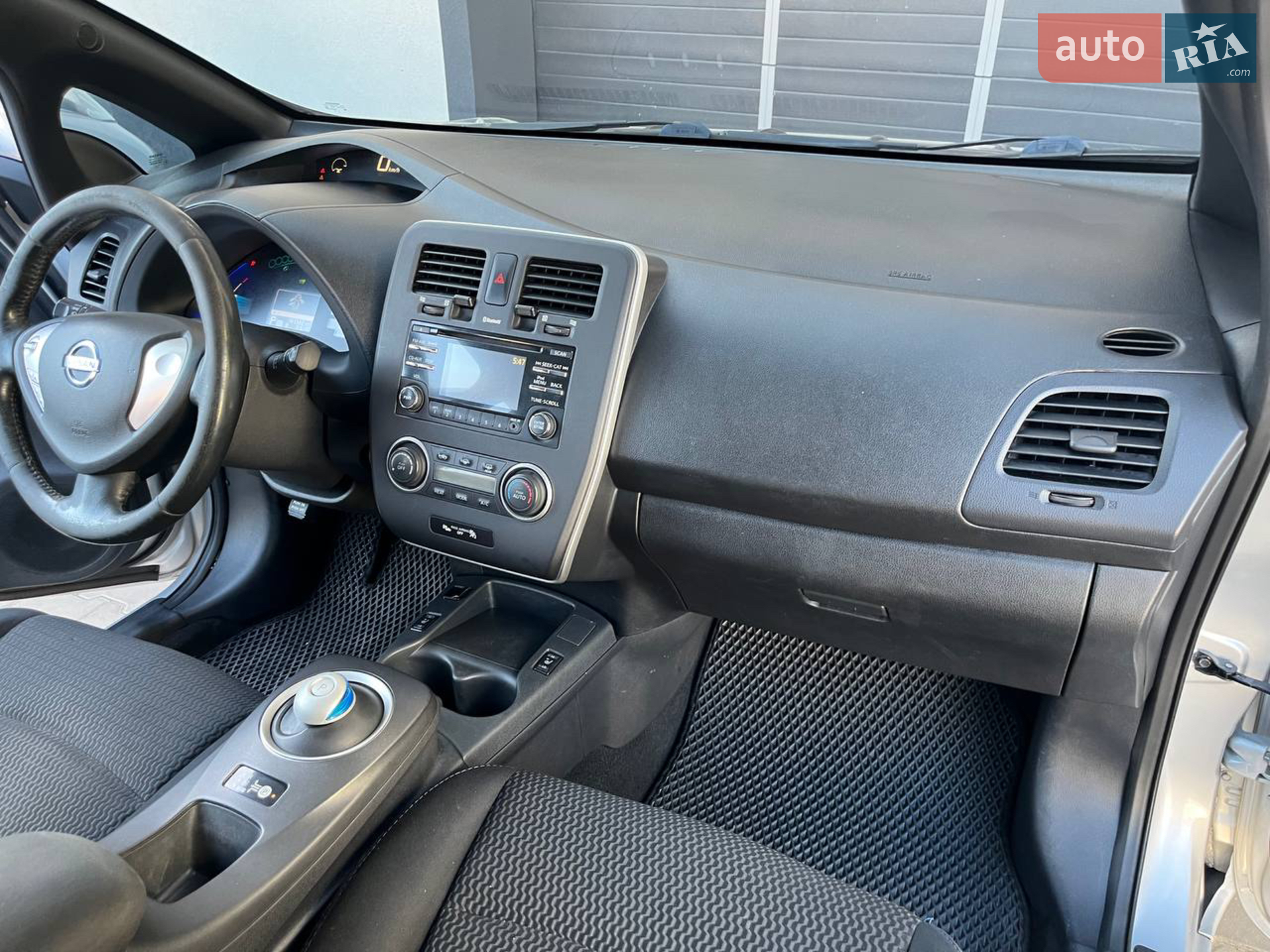 2013 Nissan Leaf - мініатюра 11