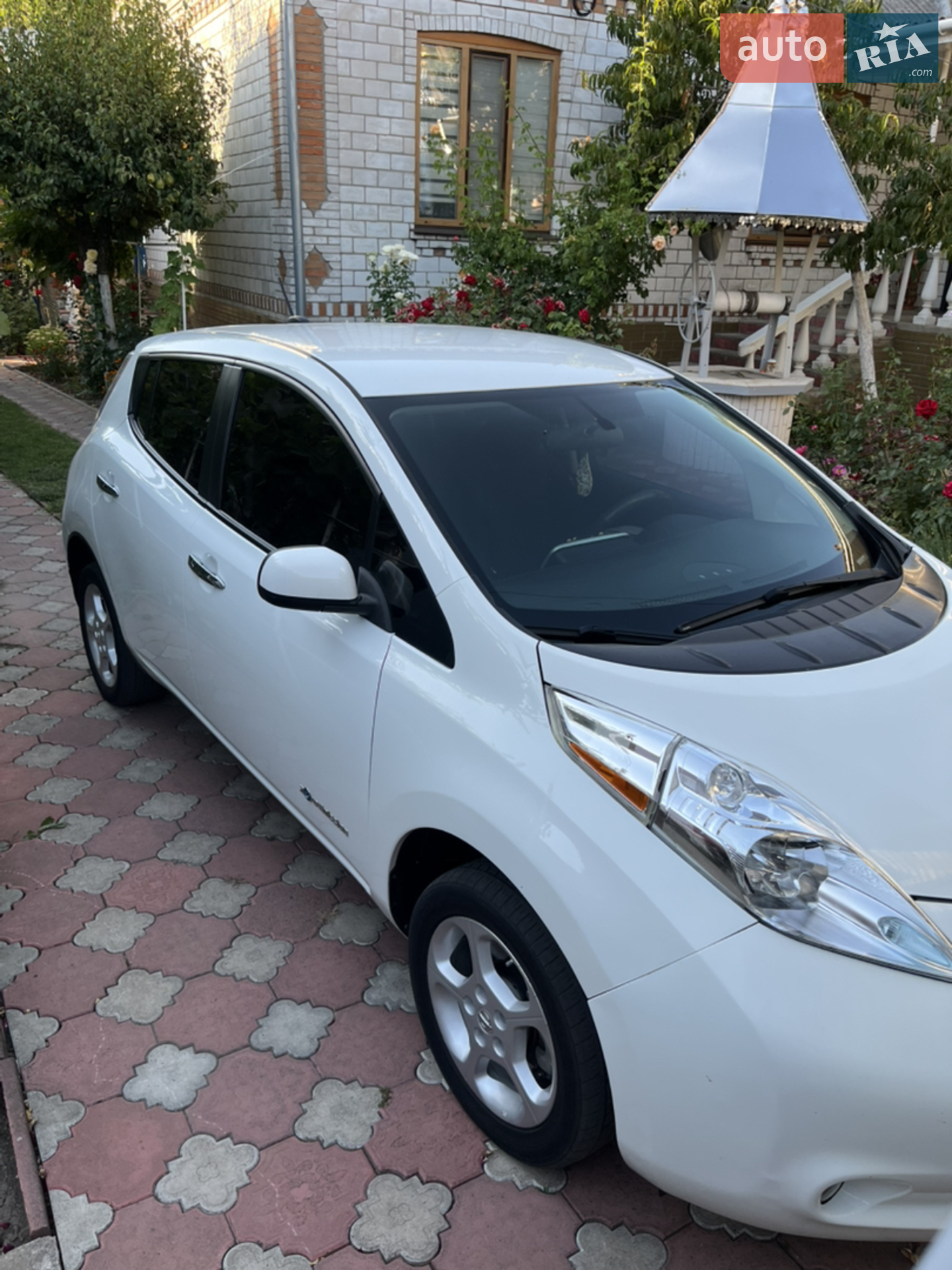 2014 Nissan Leaf - мініатюра 2