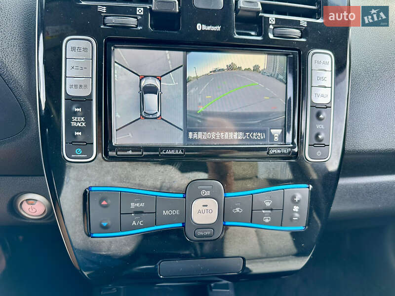 Хэтчбек Nissan Leaf 2016 в Киеве