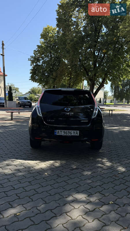 Хэтчбек Nissan Leaf 2015 в Заболотове