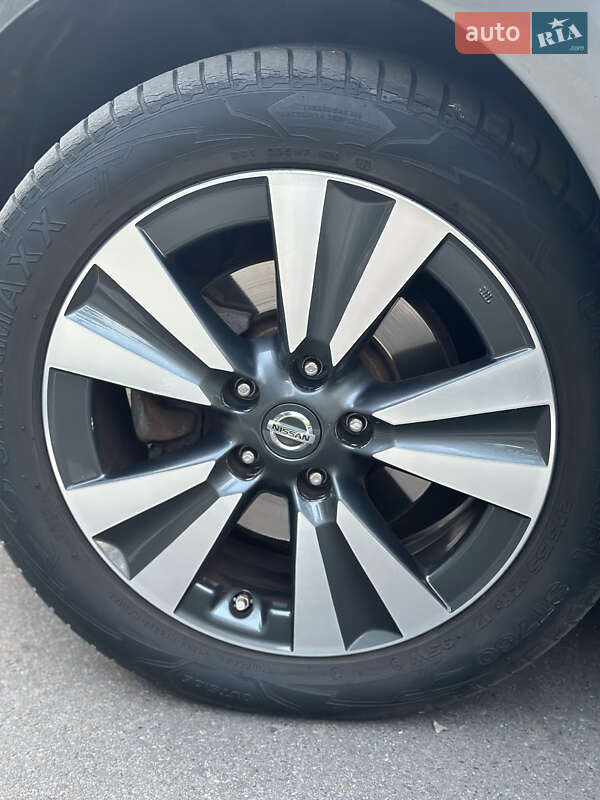 Хэтчбек Nissan Leaf 2015 в Одессе фото 11 Хэтчбек Nissan Leaf 2015 в Одессе