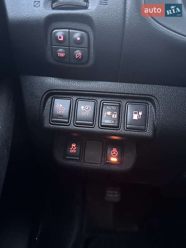 Хэтчбек Nissan Leaf 2015 в Одессе фото 24 Хэтчбек Nissan Leaf 2015 в Одессе