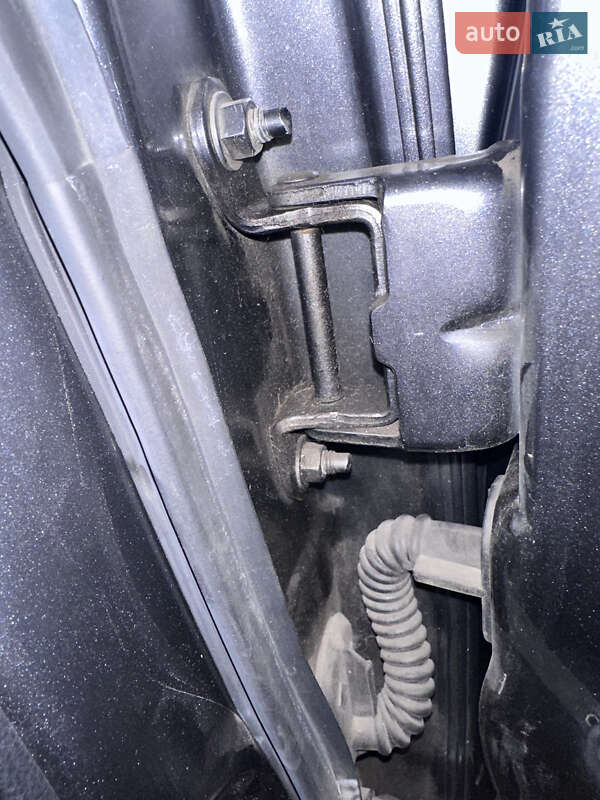 Хэтчбек Nissan Leaf 2015 в Одессе фото 34 Хэтчбек Nissan Leaf 2015 в Одессе