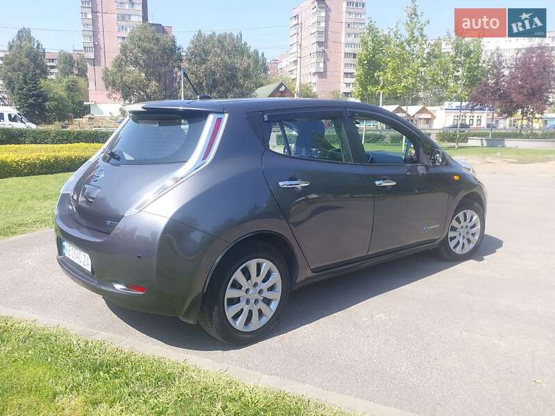 Хэтчбек Nissan Leaf 2013 в Днепре фото 6 Хэтчбек Nissan Leaf 2013 в Днепре