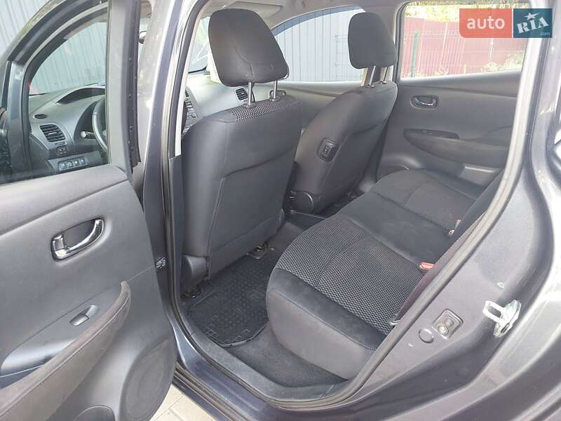 Хэтчбек Nissan Leaf 2013 в Днепре фото 27 Хэтчбек Nissan Leaf 2013 в Днепре