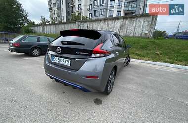 Хэтчбек Nissan Leaf 2020 в Львове
