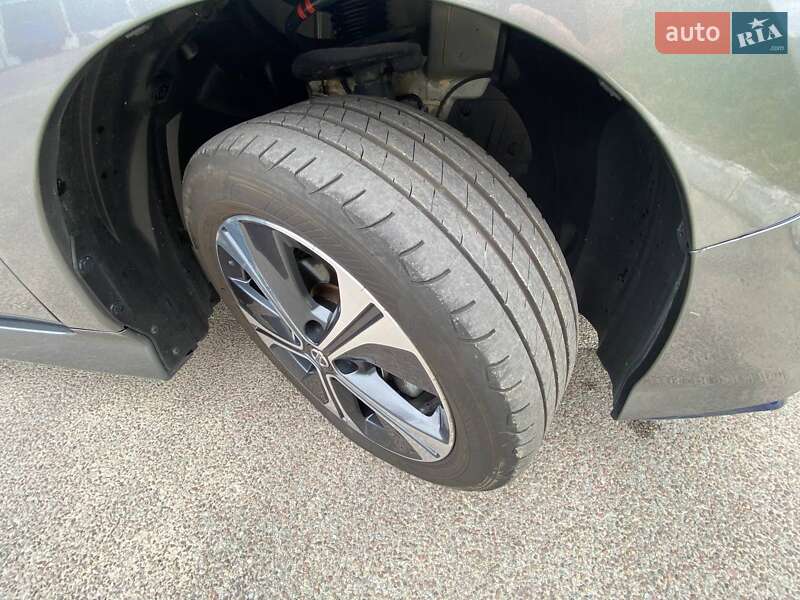 Хэтчбек Nissan Leaf 2020 в Львове фото 16 Хэтчбек Nissan Leaf 2020 в Львове