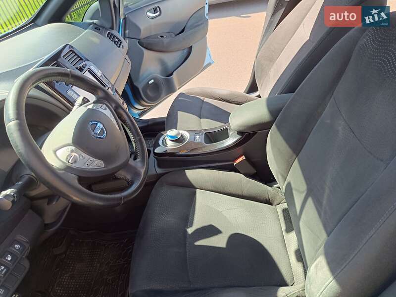 Хэтчбек Nissan Leaf 2013 в Днепре фото 6 Хэтчбек Nissan Leaf 2013 в Днепре