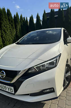 Хэтчбек Nissan Leaf 2019 в Трускавце