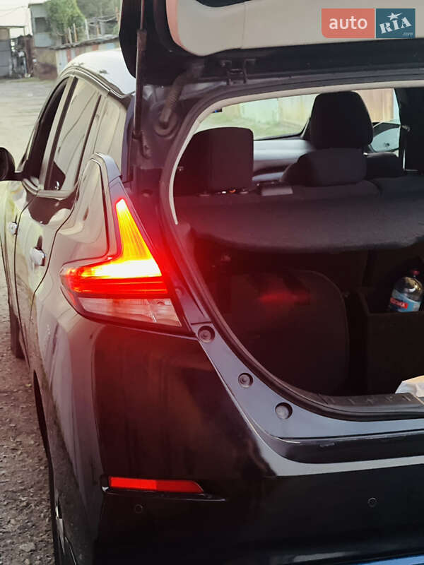 Хэтчбек Nissan Leaf 2021 в Харькове