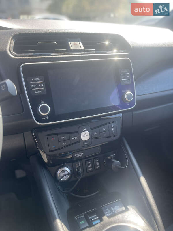 Хэтчбек Nissan Leaf 2021 в Харькове