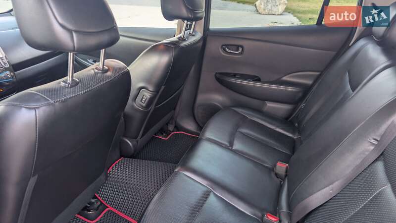 Хэтчбек Nissan Leaf 2013 в Луцке фото 19 Хэтчбек Nissan Leaf 2013 в Луцке